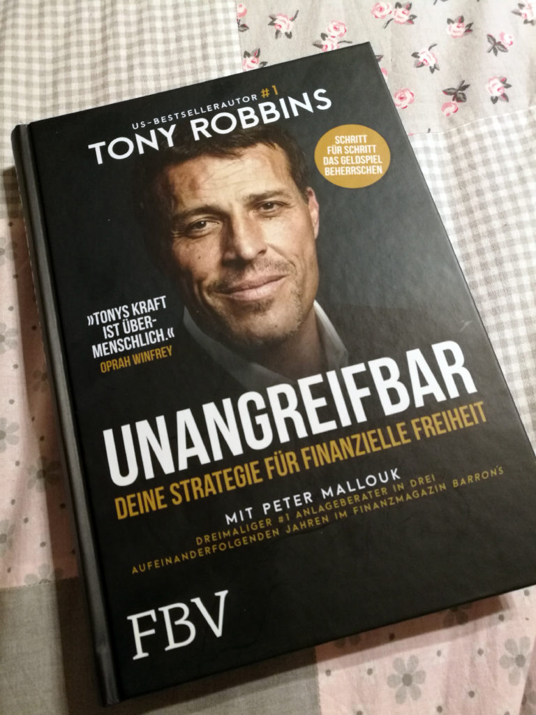 Buchvorstellung von Tony Robbins Buch Unangreifbar.